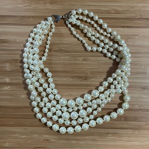 J Crew chunky pearl necklace